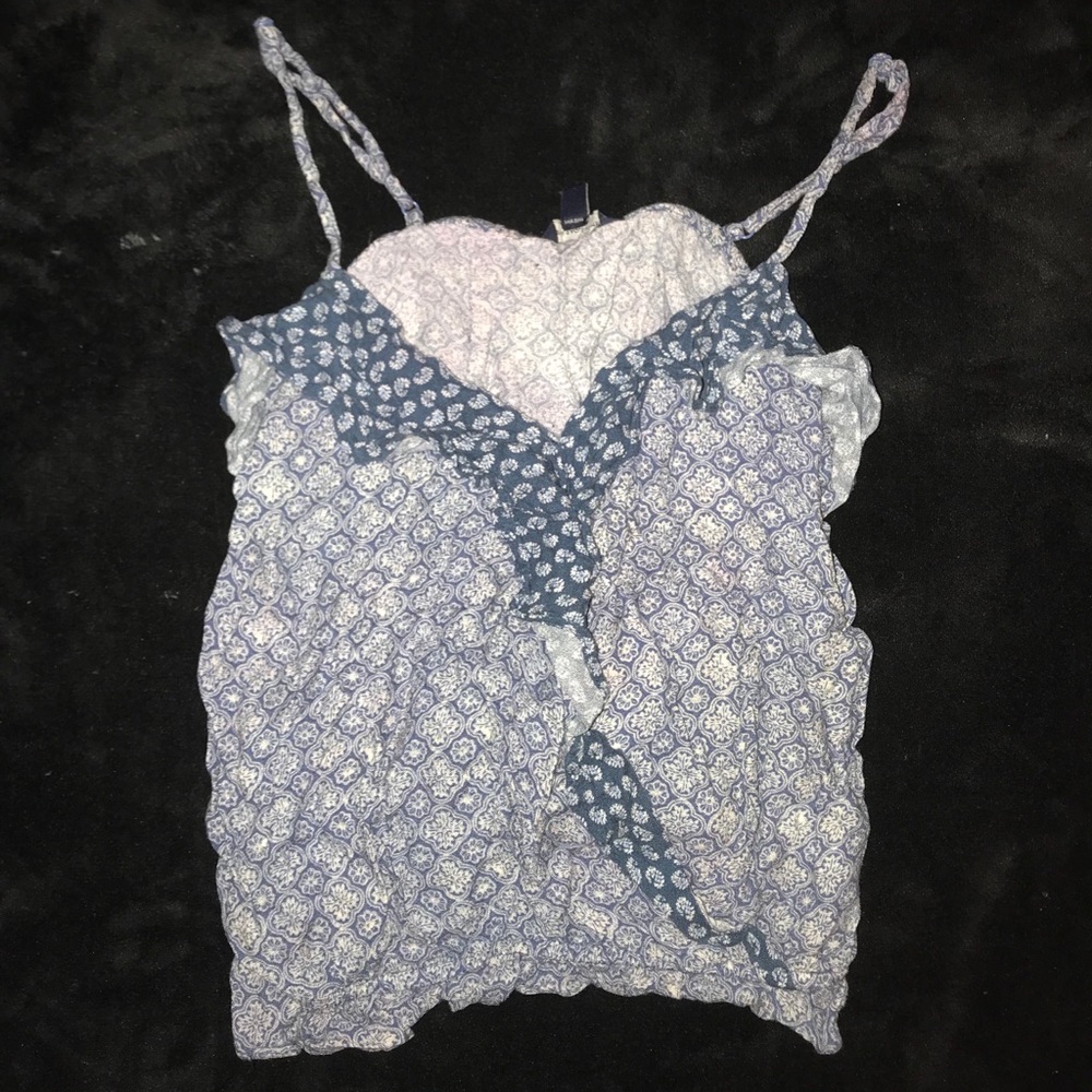 Hollister slightly cropped ruffle top